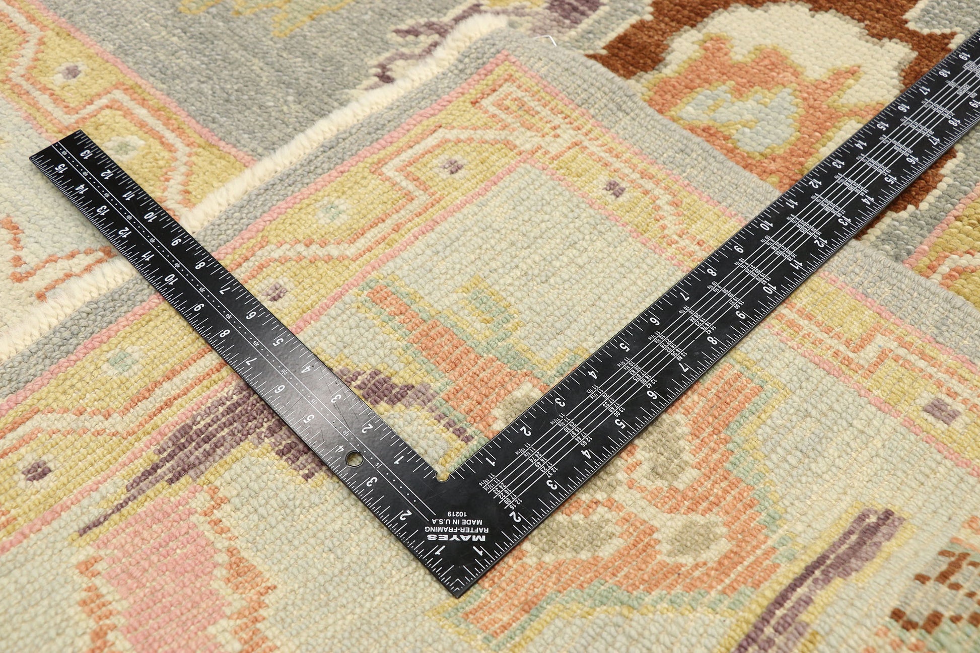 6 x 9 Contemporary Turkish Oushak Rug 52887