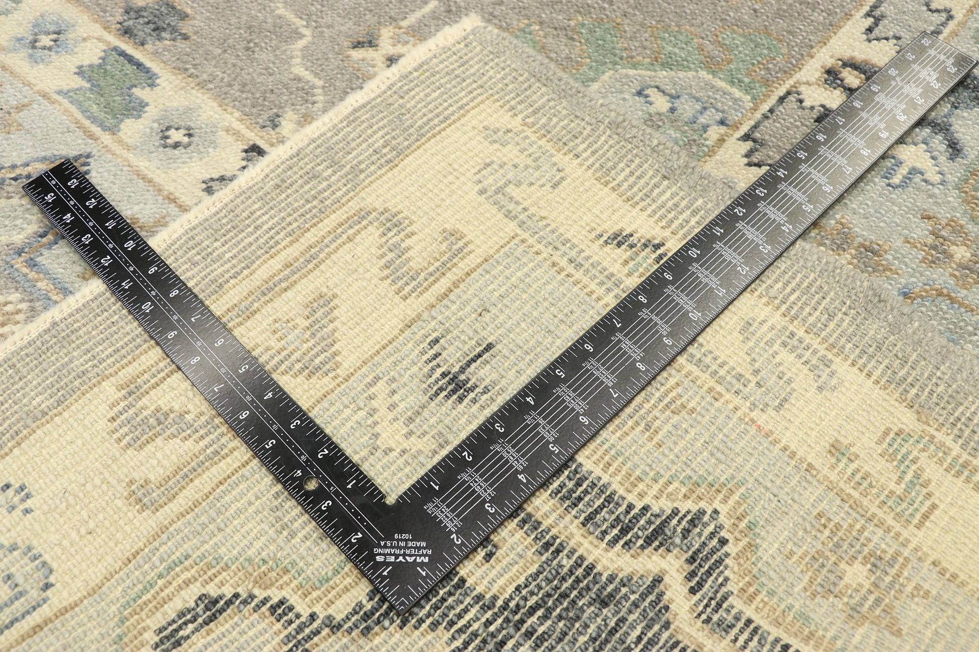 9 x 13 Modern Turkish Oushak Rug 52922