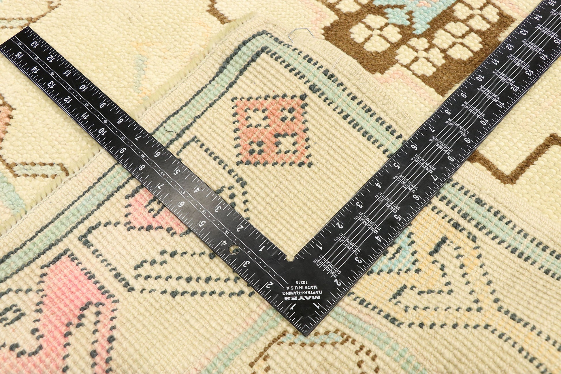 3 x 10 Vintage Turkish Oushak Rug 52930