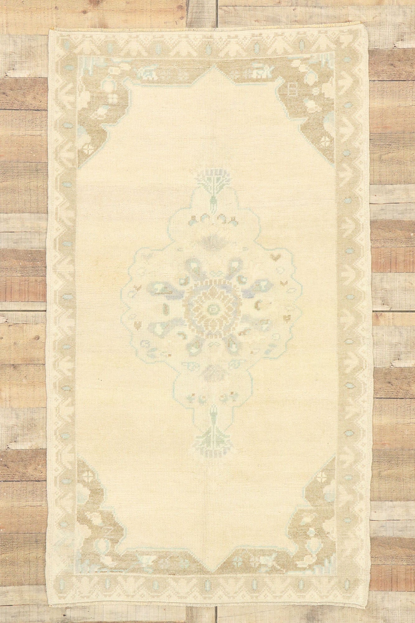 3 x 6 Vintage Turkish Oushak Rug 52964