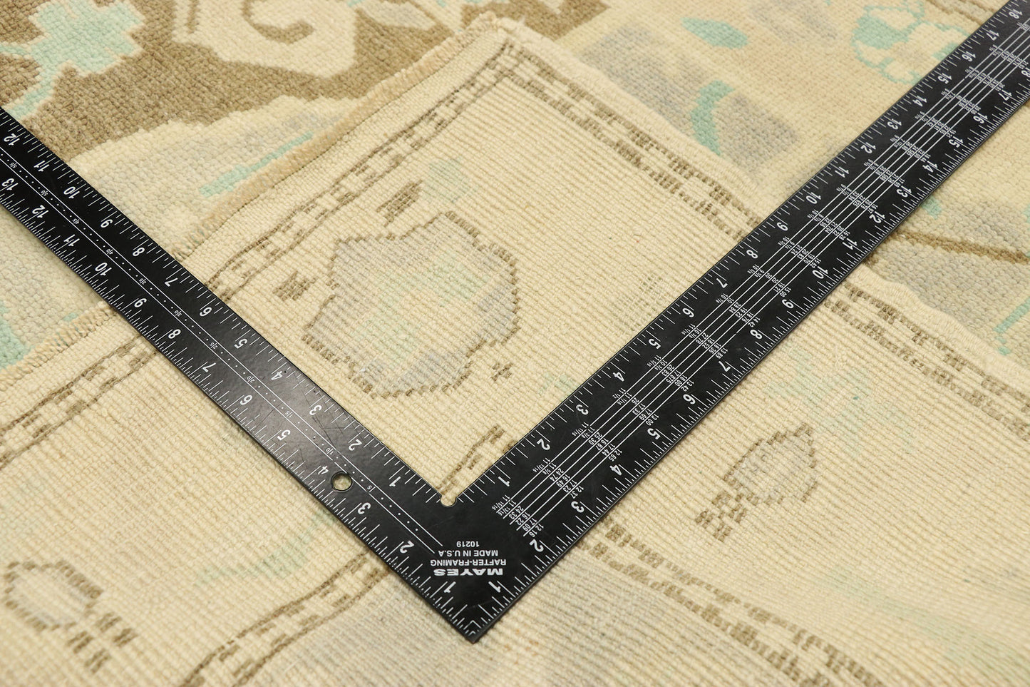 6 x 9 Vintage Turkish Oushak Rug 52965