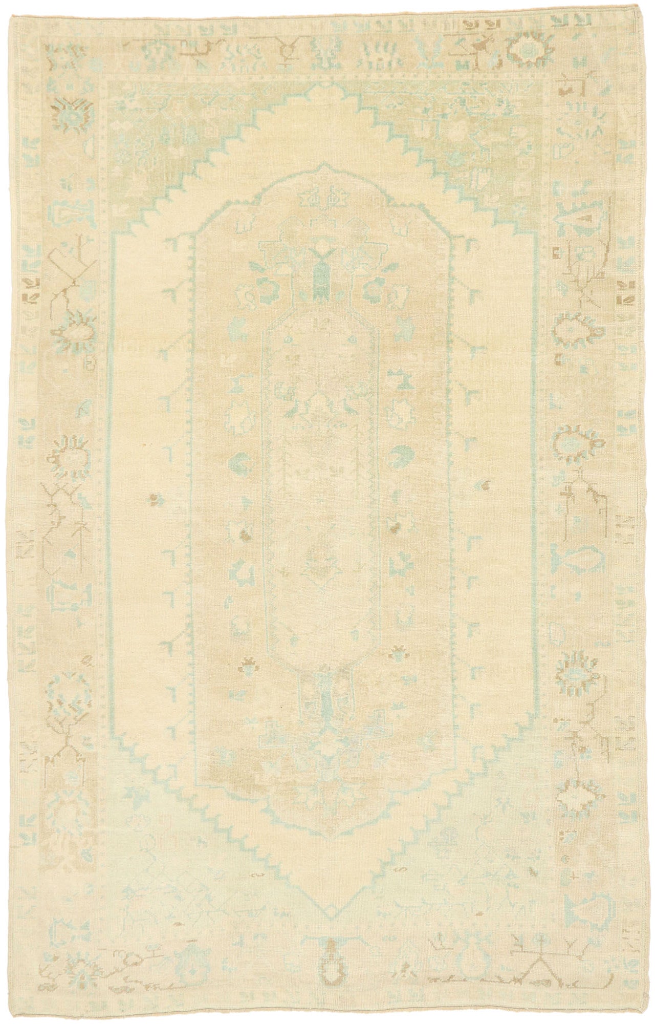 6 x 9 Vintage Turkish Oushak Rug 52967