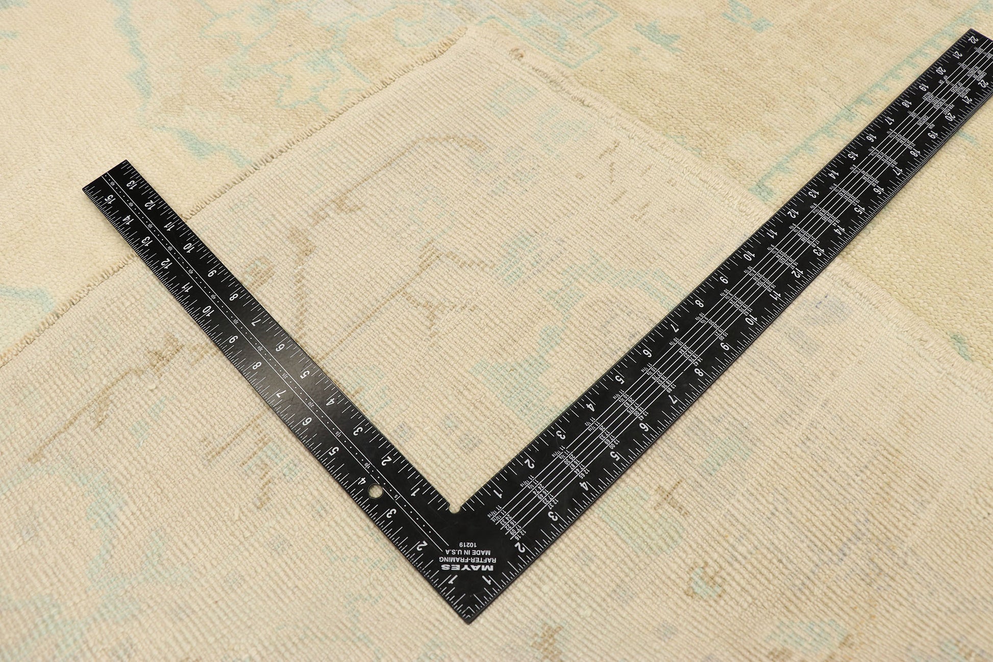 6 x 9 Vintage Turkish Oushak Rug 52967
