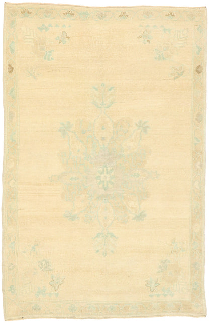 4 x 6 Vintage Turkish Oushak Rug 52969