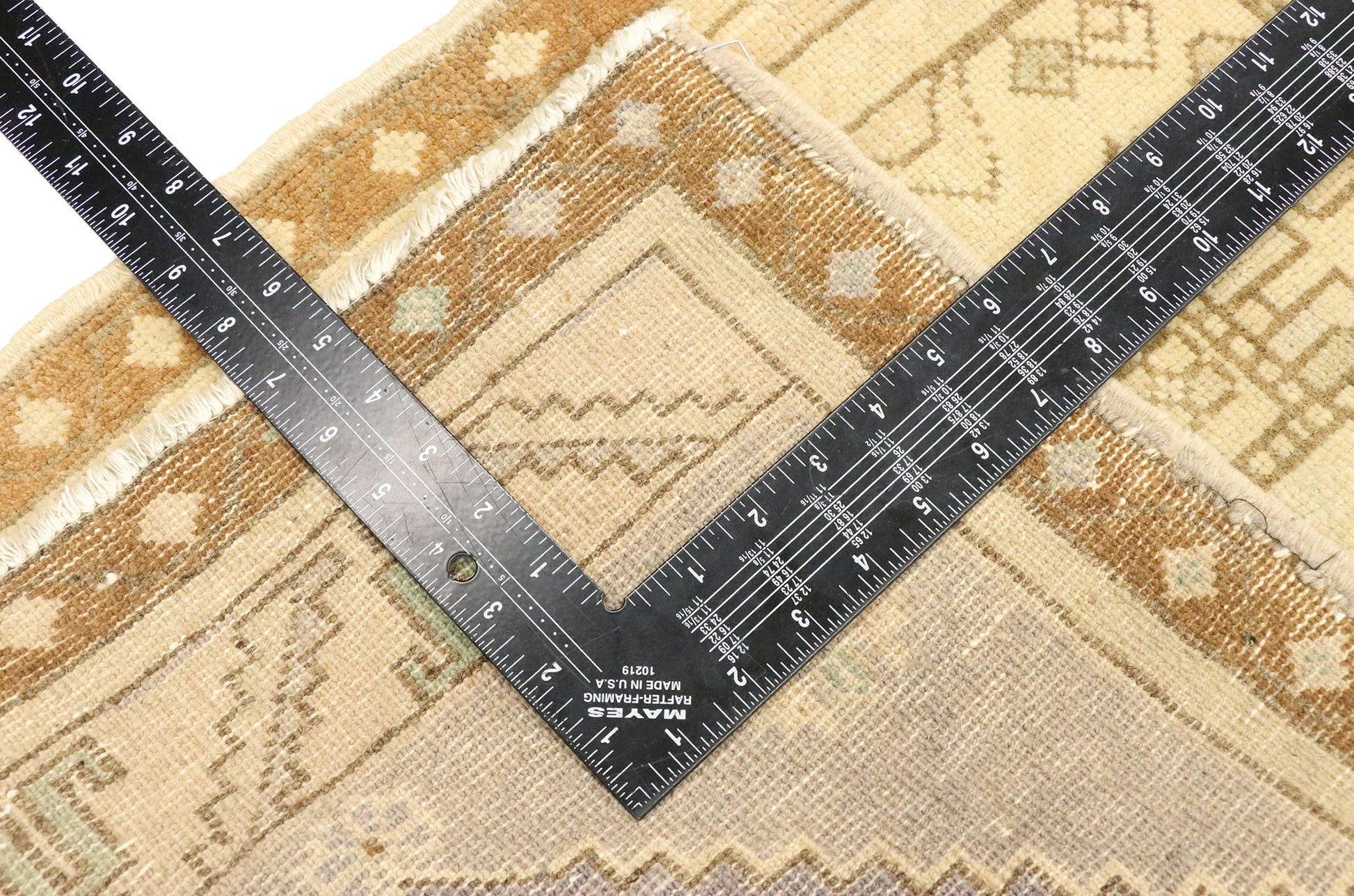 2 x 3 Vintage Turkish Oushak Rug 53013