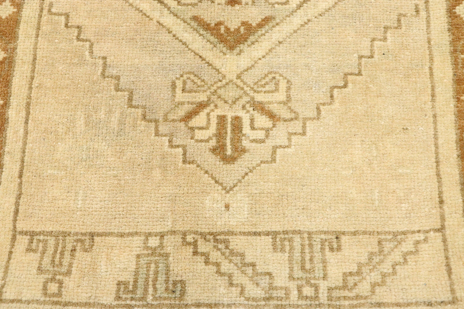 2 x 3 Vintage Turkish Oushak Rug 53013