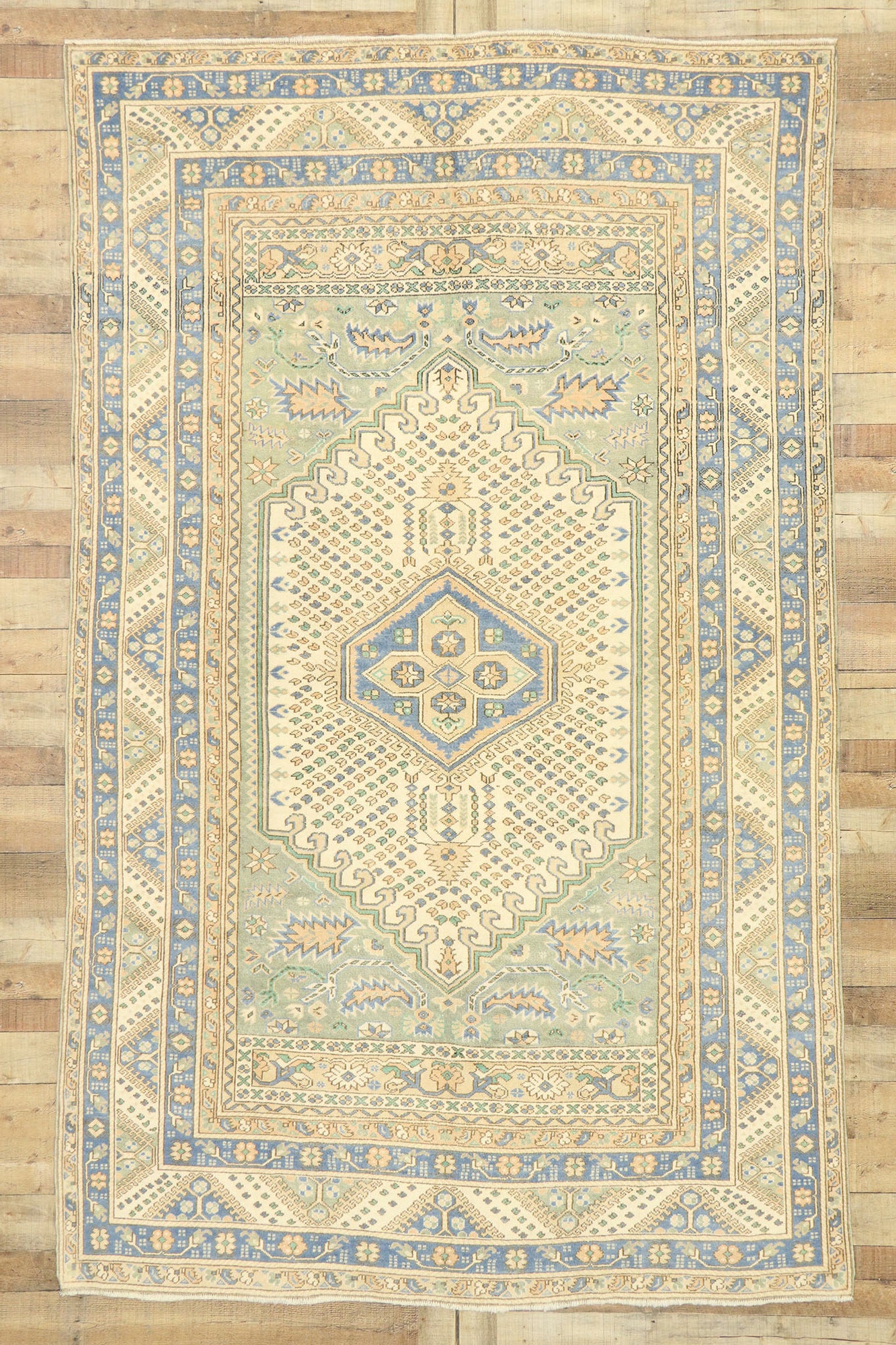 6 x 10 Vintage Turkish Oushak Rug 53060