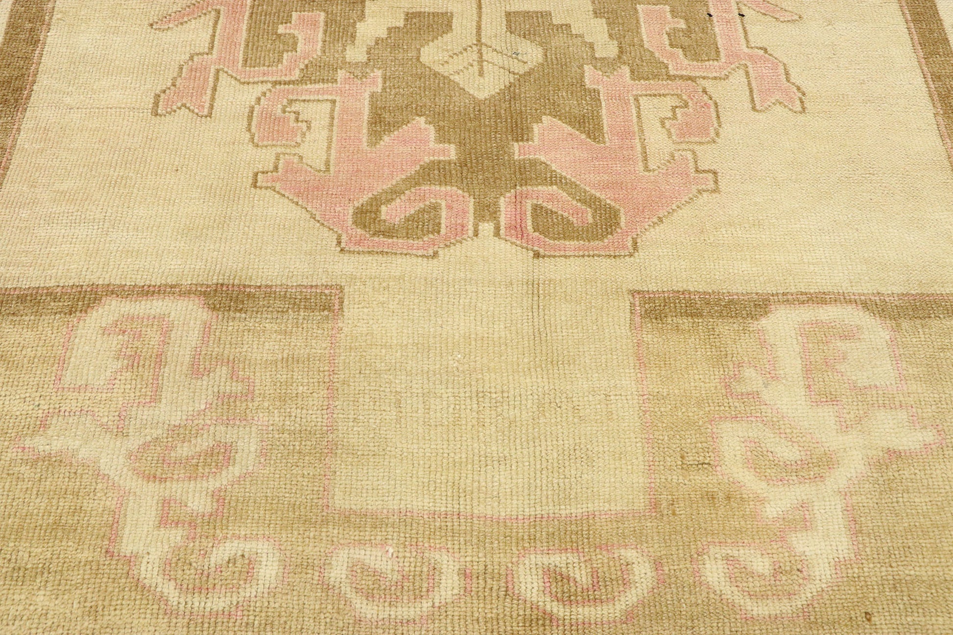 4 x 6 Vintage Turkish Kars Rug 53064