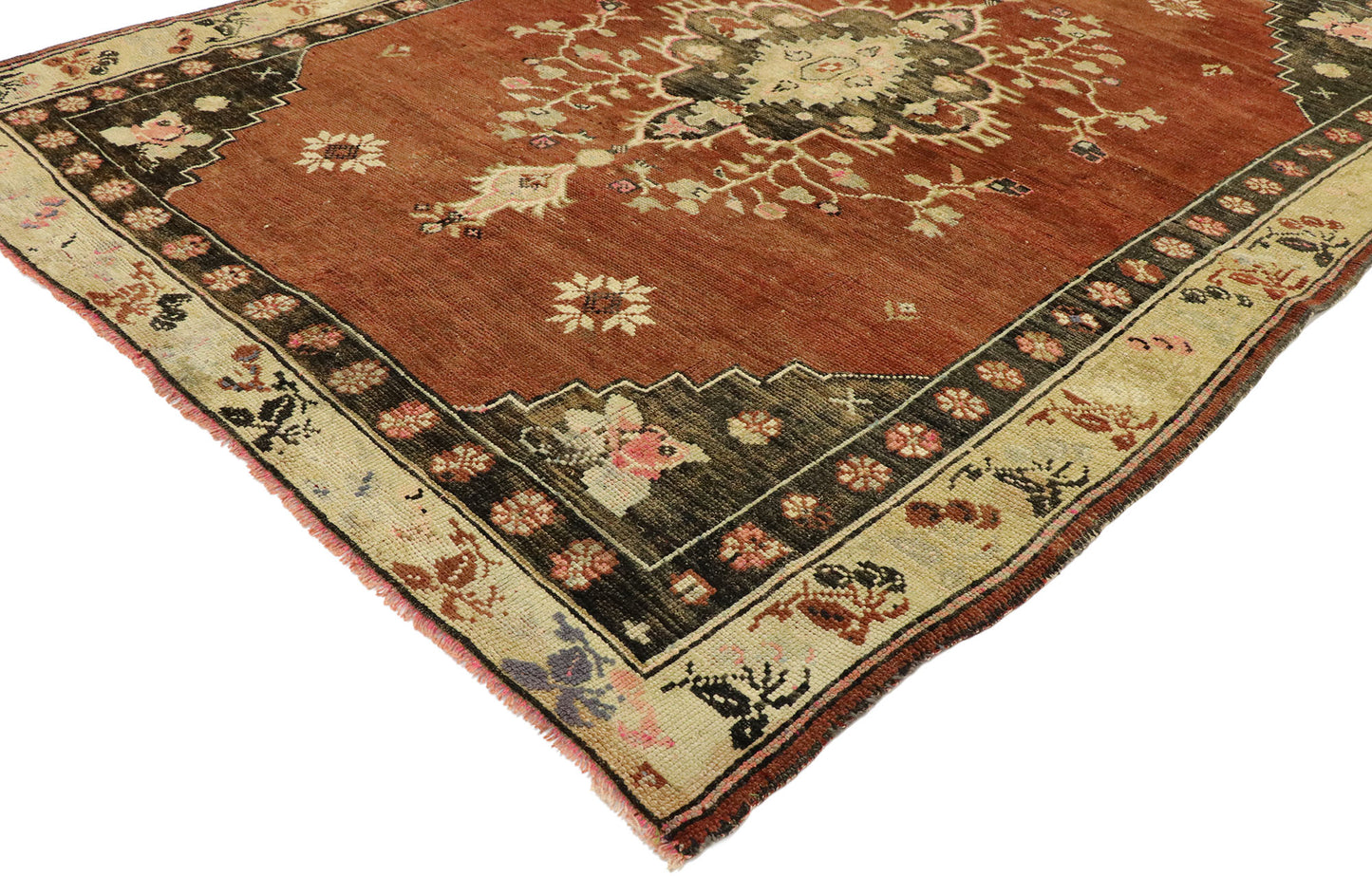 5 x 7 Vintage Turkish Oushak Rug 53069