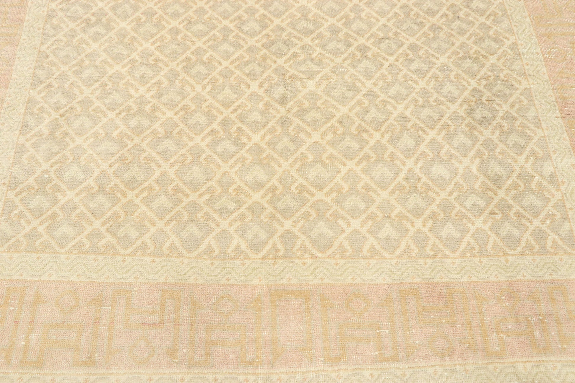 4 x 7 Vintage Turkish Sivas Rug 53072