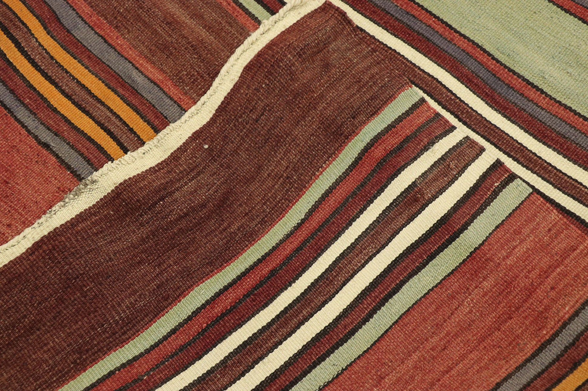 5 x 13 Vintage Turkish Kilim Runner 53135