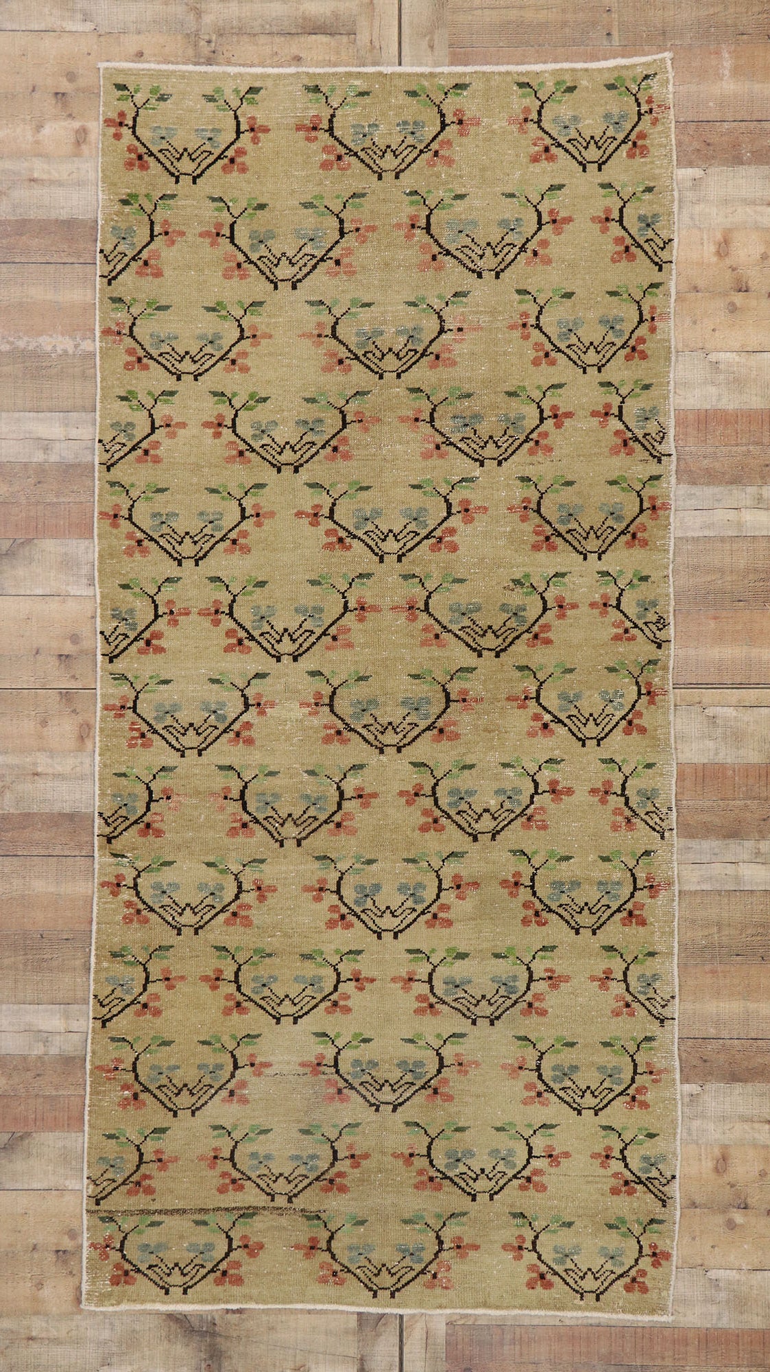 4 x 9 Vintage Turkish Sivas Rug 53252
