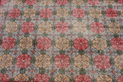 5 x 9 Vintage Turkish Sivas Rug 53306