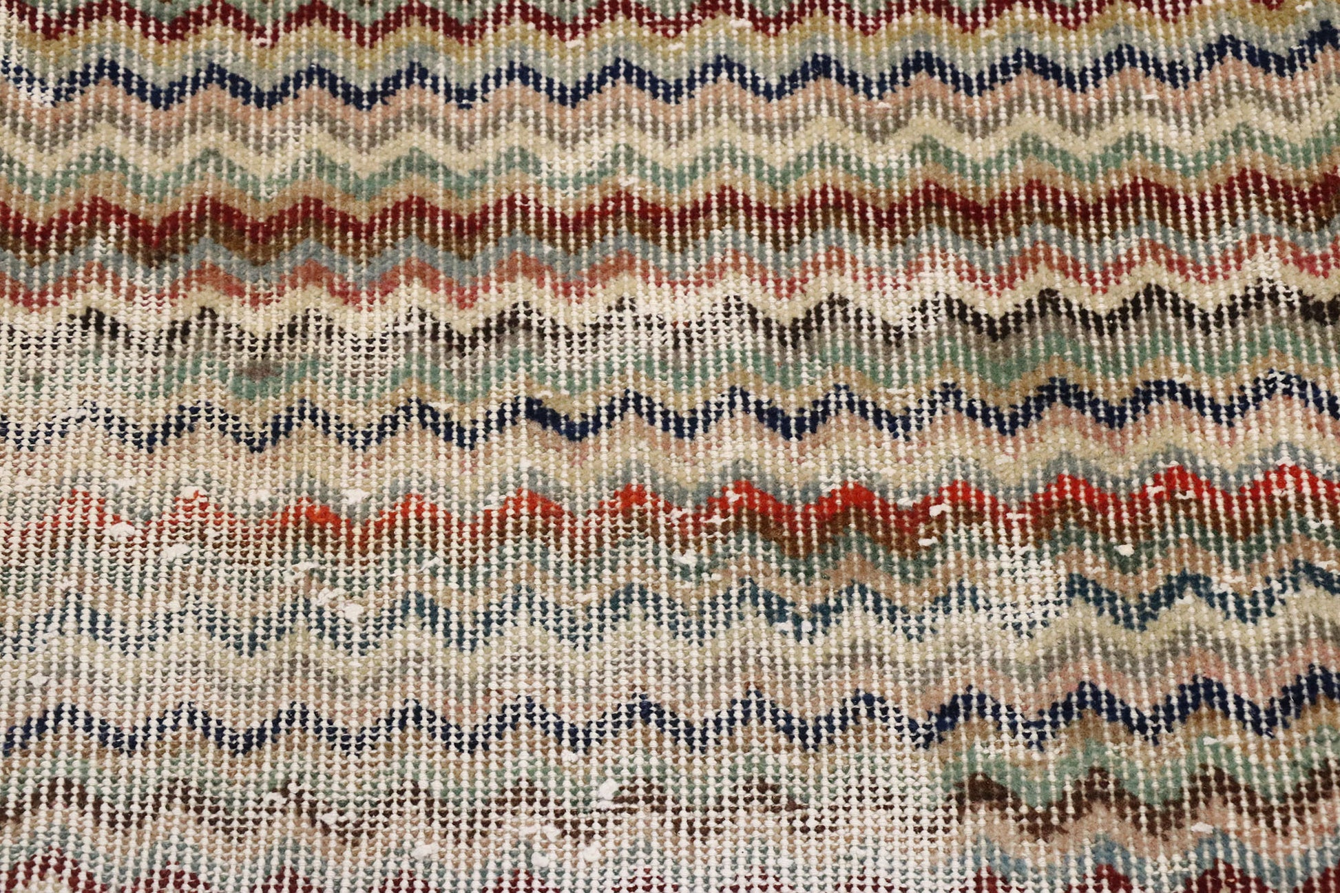 2 x 4 Vintage Turkish Sivas Rug 53326