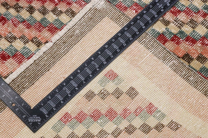 4 x 6 Vintage Turkish Sivas Rug 53366