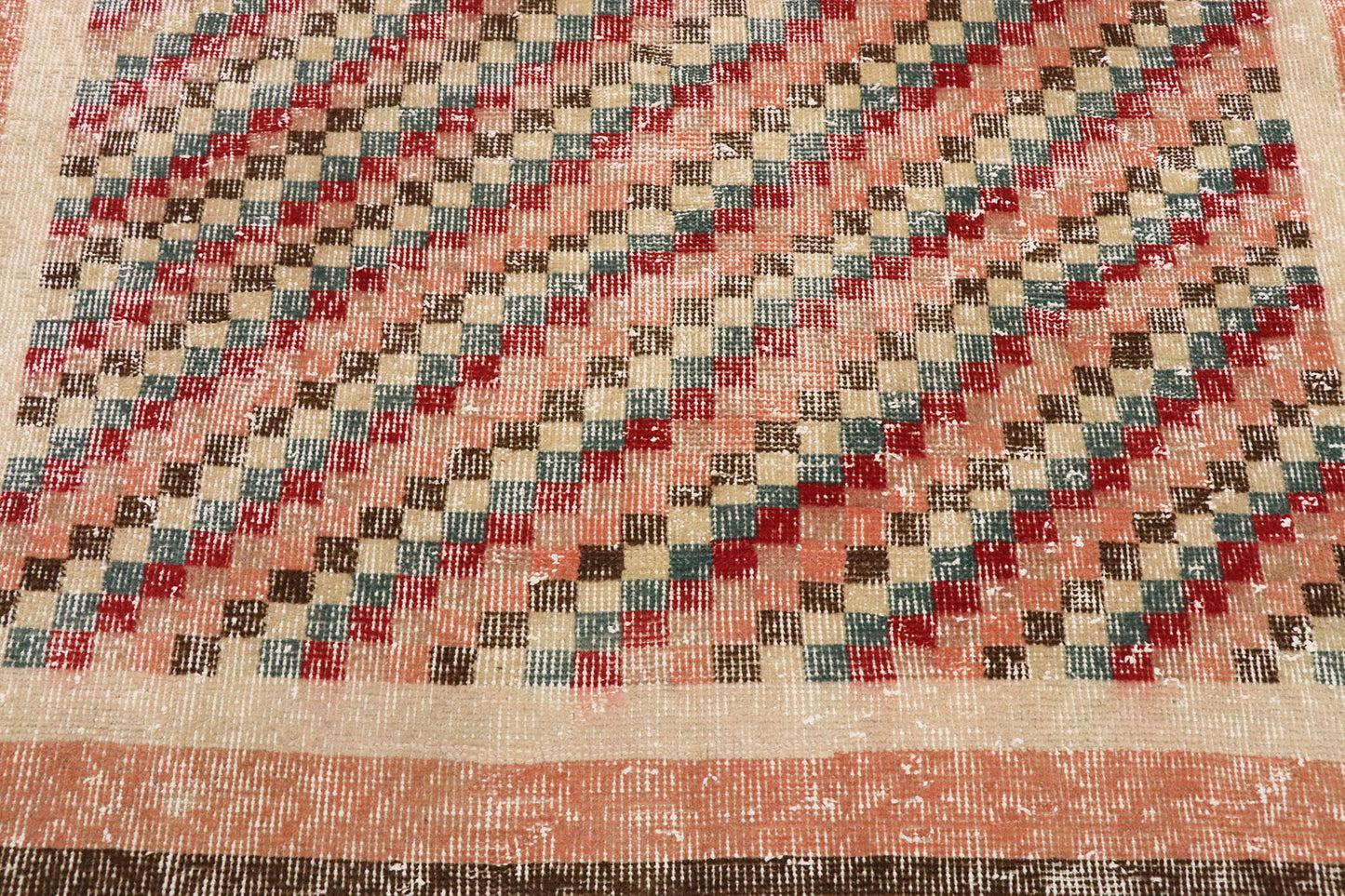 4 x 6 Vintage Turkish Sivas Rug 53366