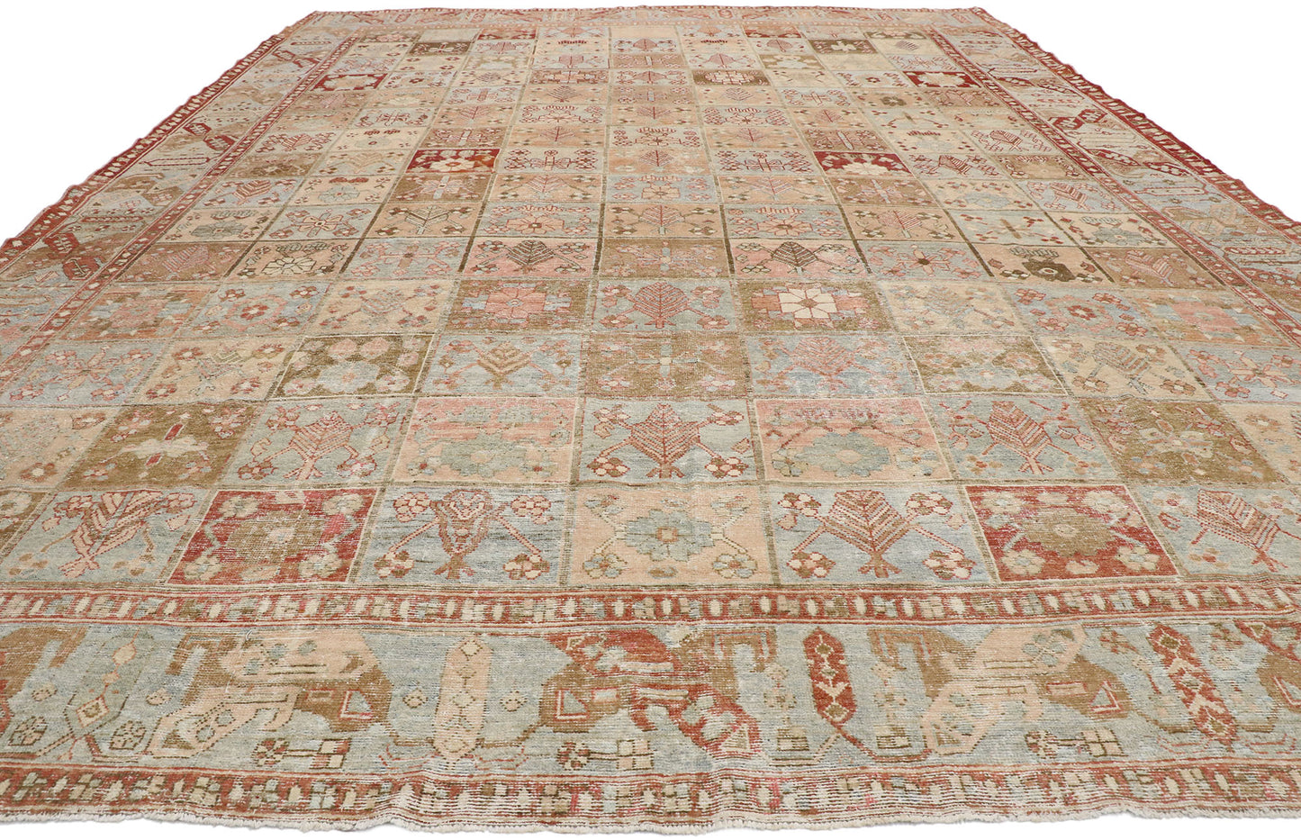 12 x 16 Antique Persian Bakhtiari Rug 53388