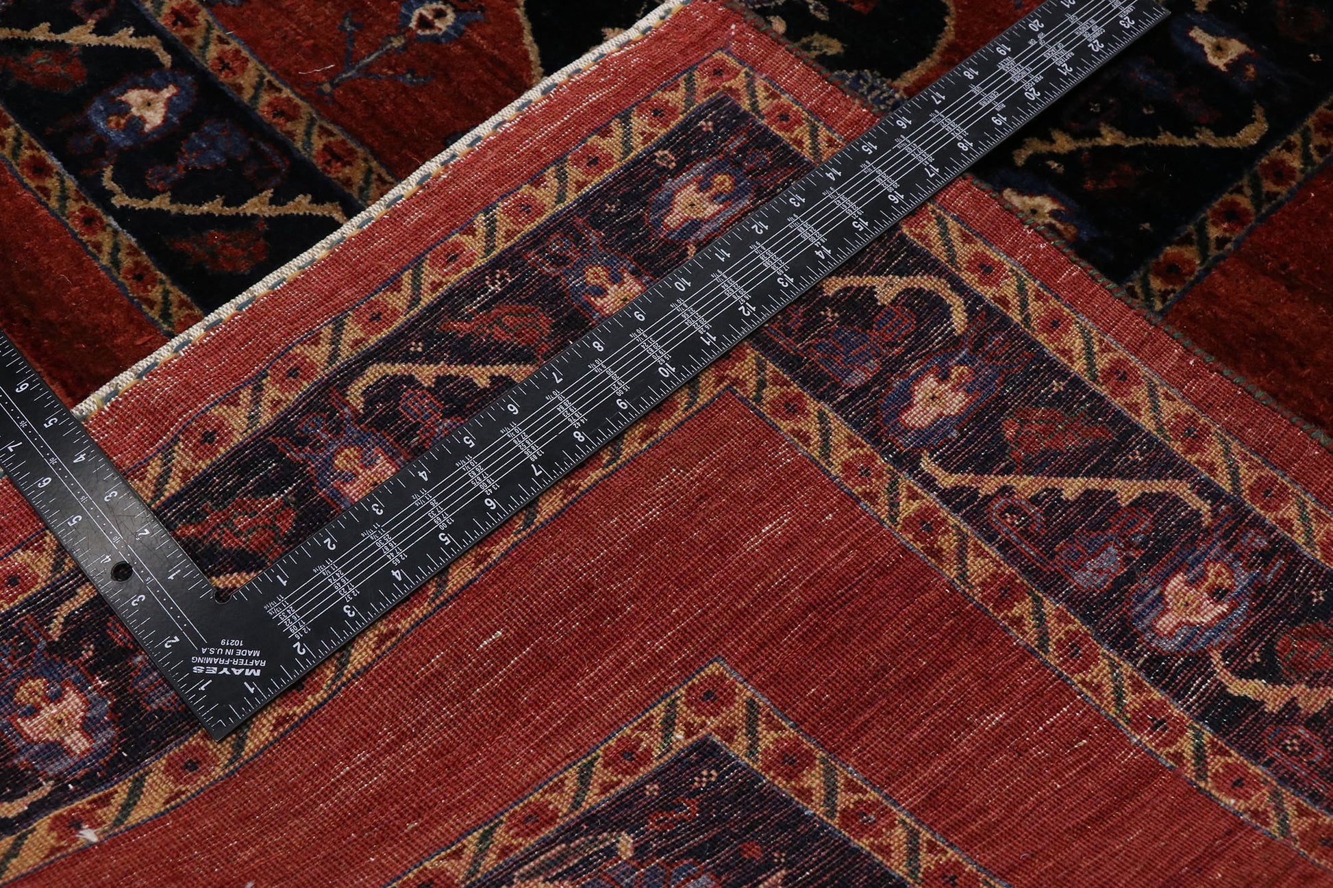 10 x 13 Vintage Persian Bijar Rug 53392
