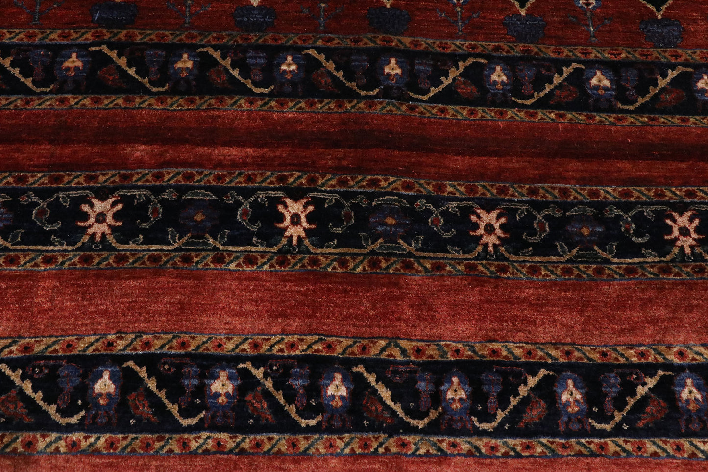 10 x 13 Vintage Persian Bijar Rug 53392