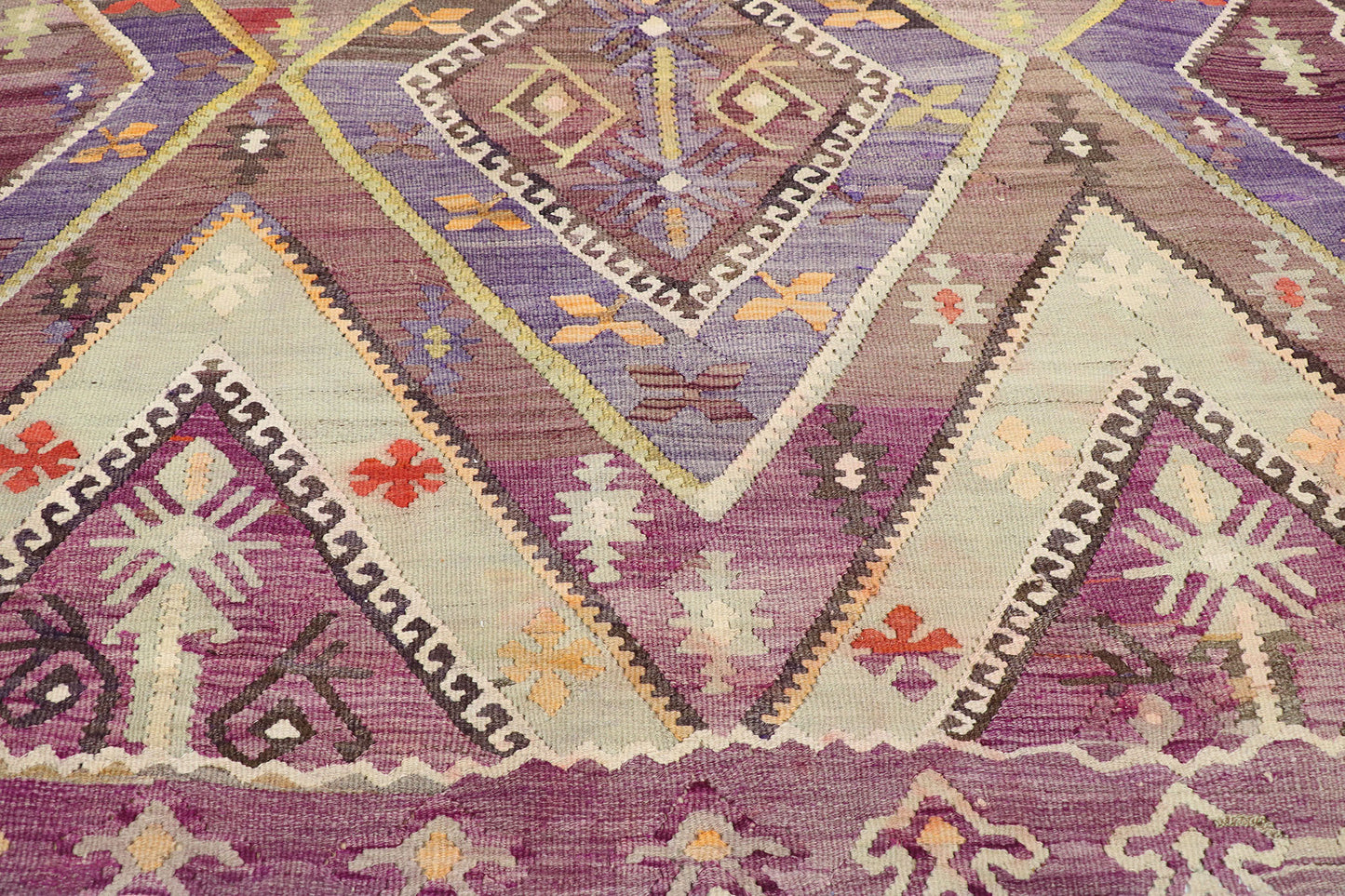 9 x 10 Vintage Turkish Kilim Rug 53484