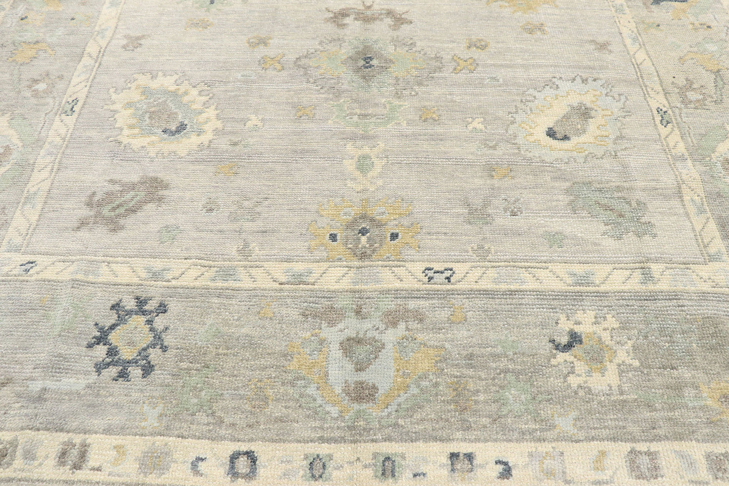 7 x 10 Turkish Oushak Rug 53502