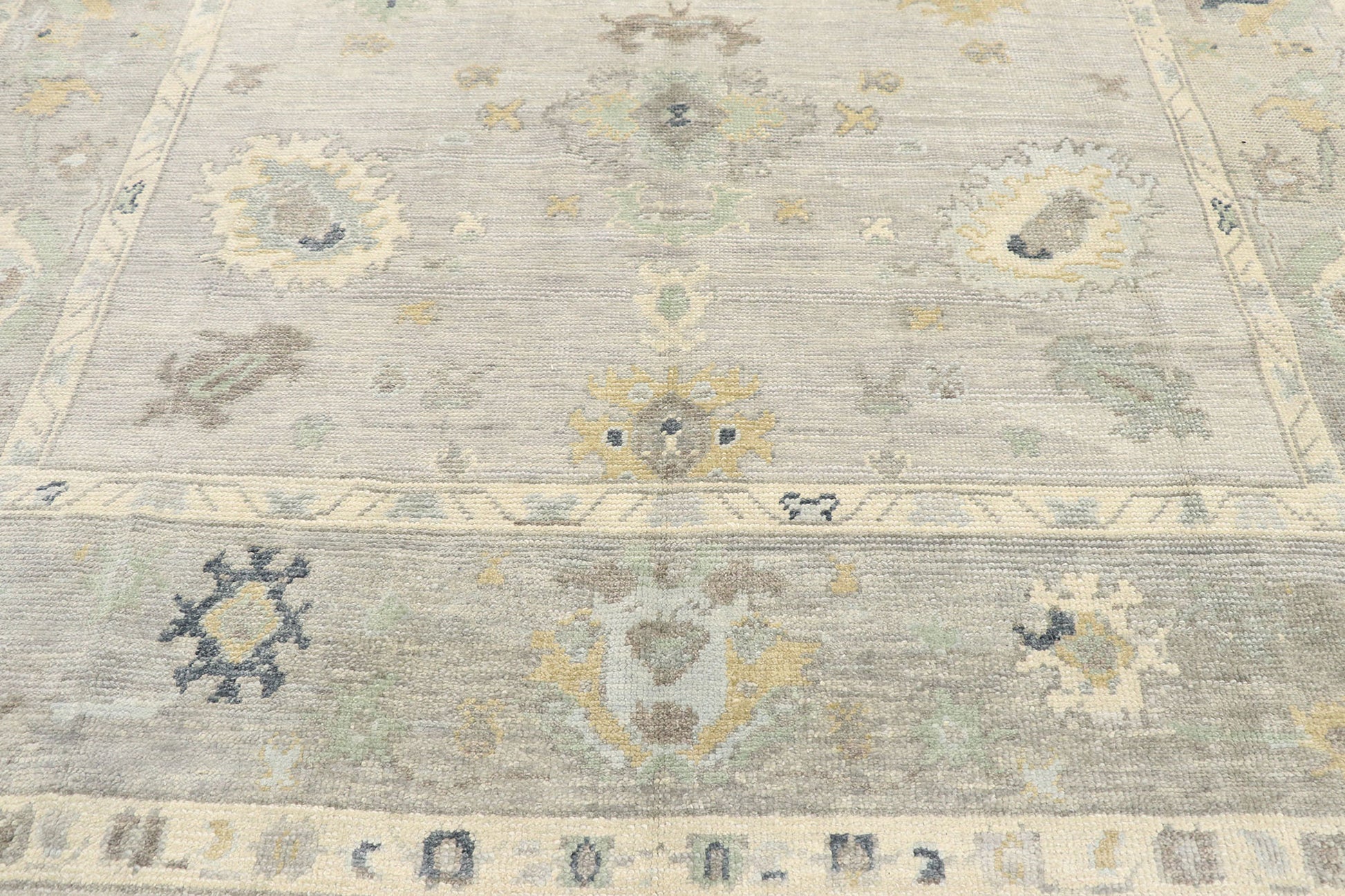 7 x 10 Turkish Oushak Rug 53502