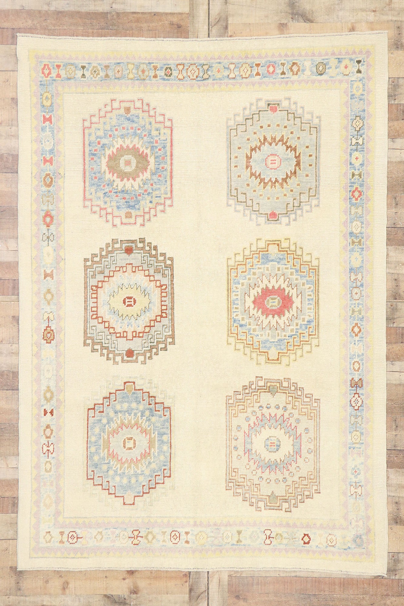 6 x 9 Modern Turkish Oushak Rug 53532