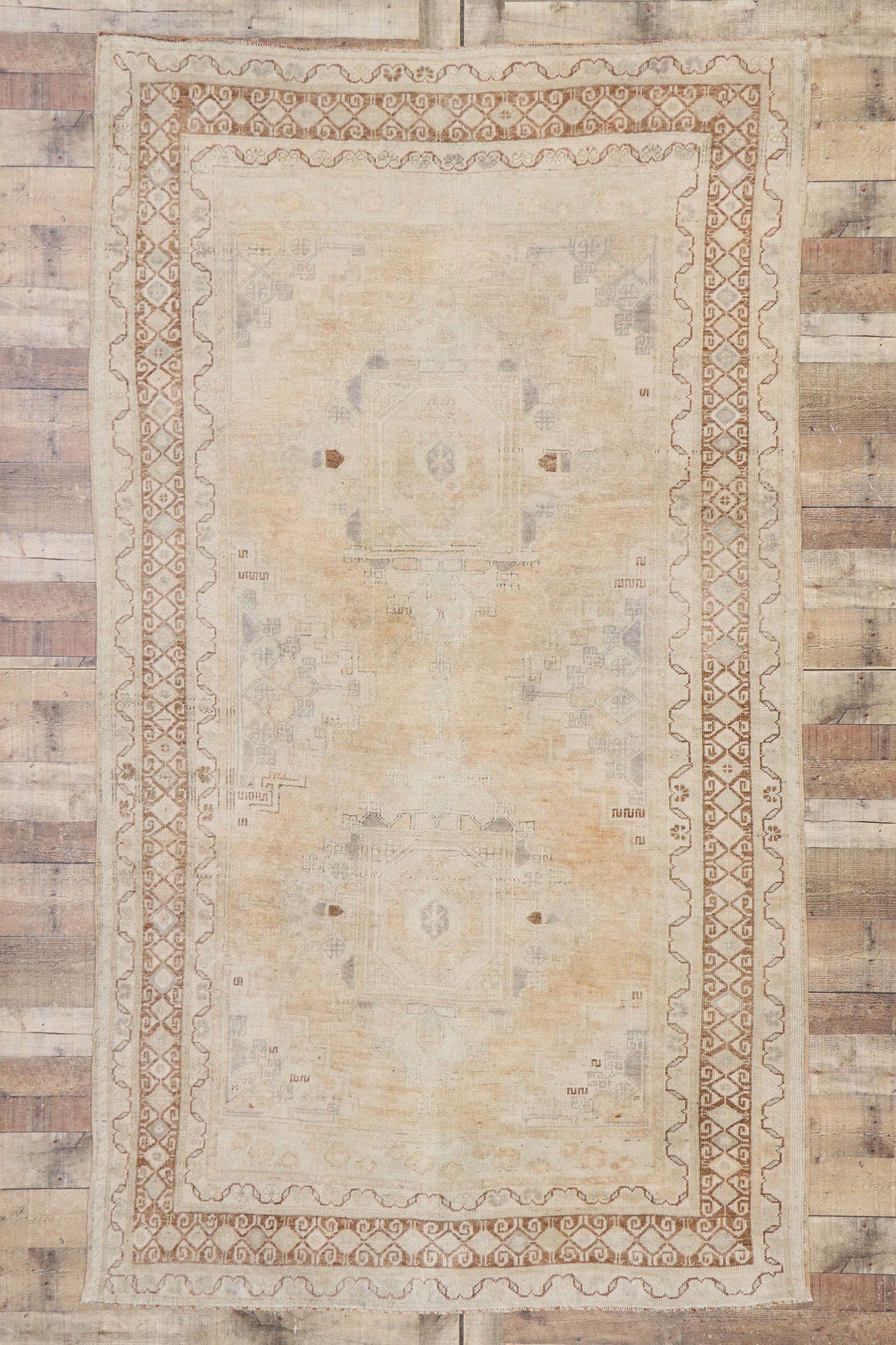 5 x 9 Vintage Turkish Oushak Rug 53560