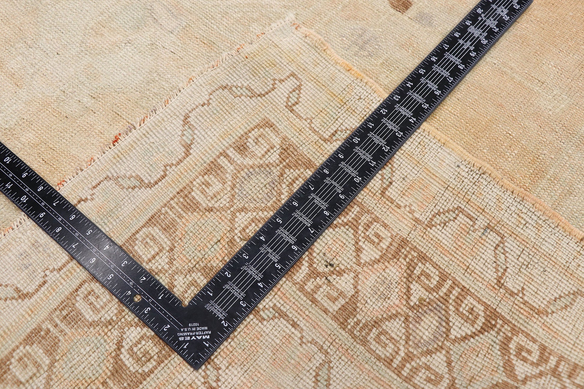 5 x 9 Vintage Turkish Oushak Rug 53560