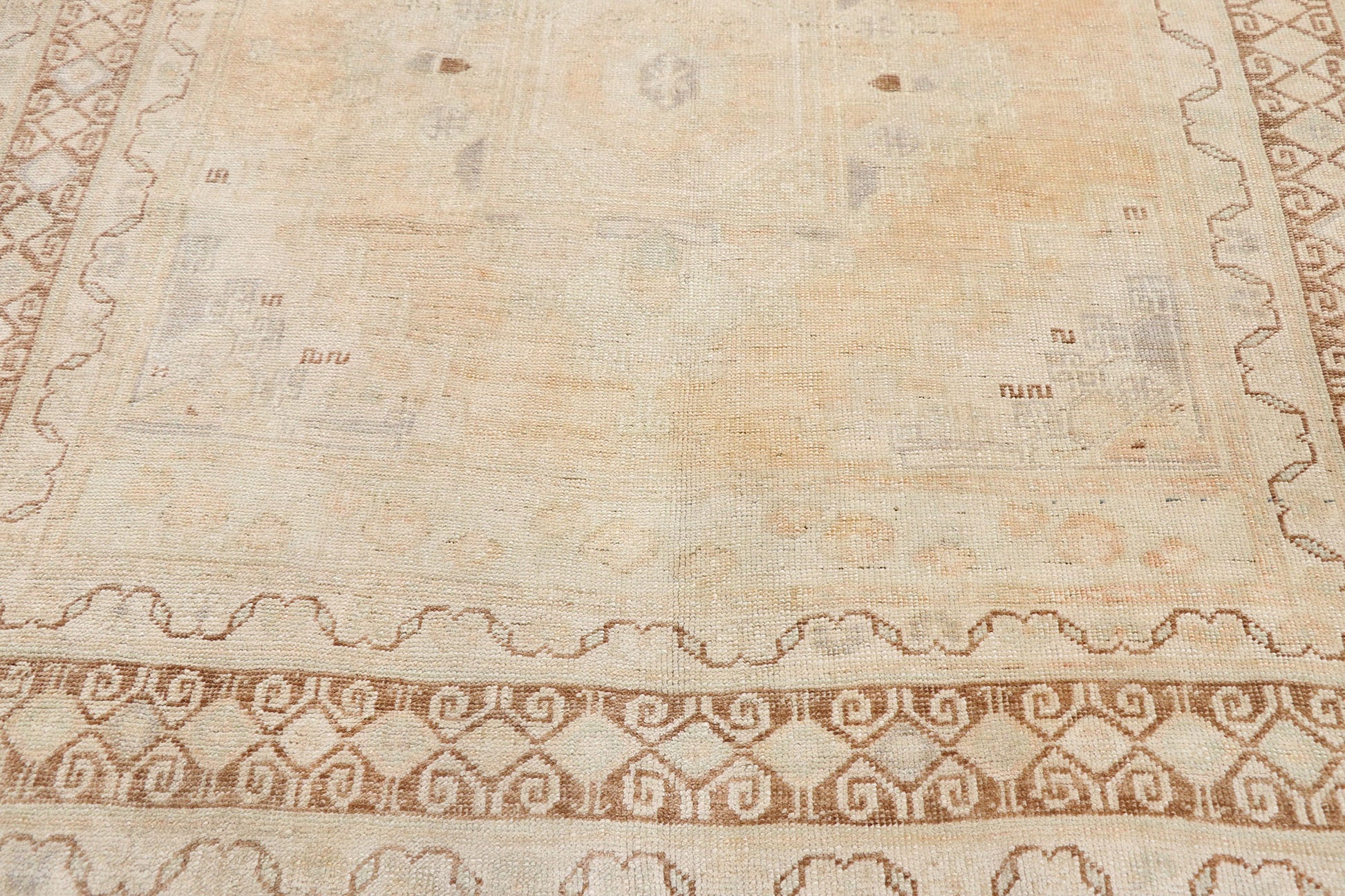 5 x 9 Vintage Turkish Oushak Rug 53560