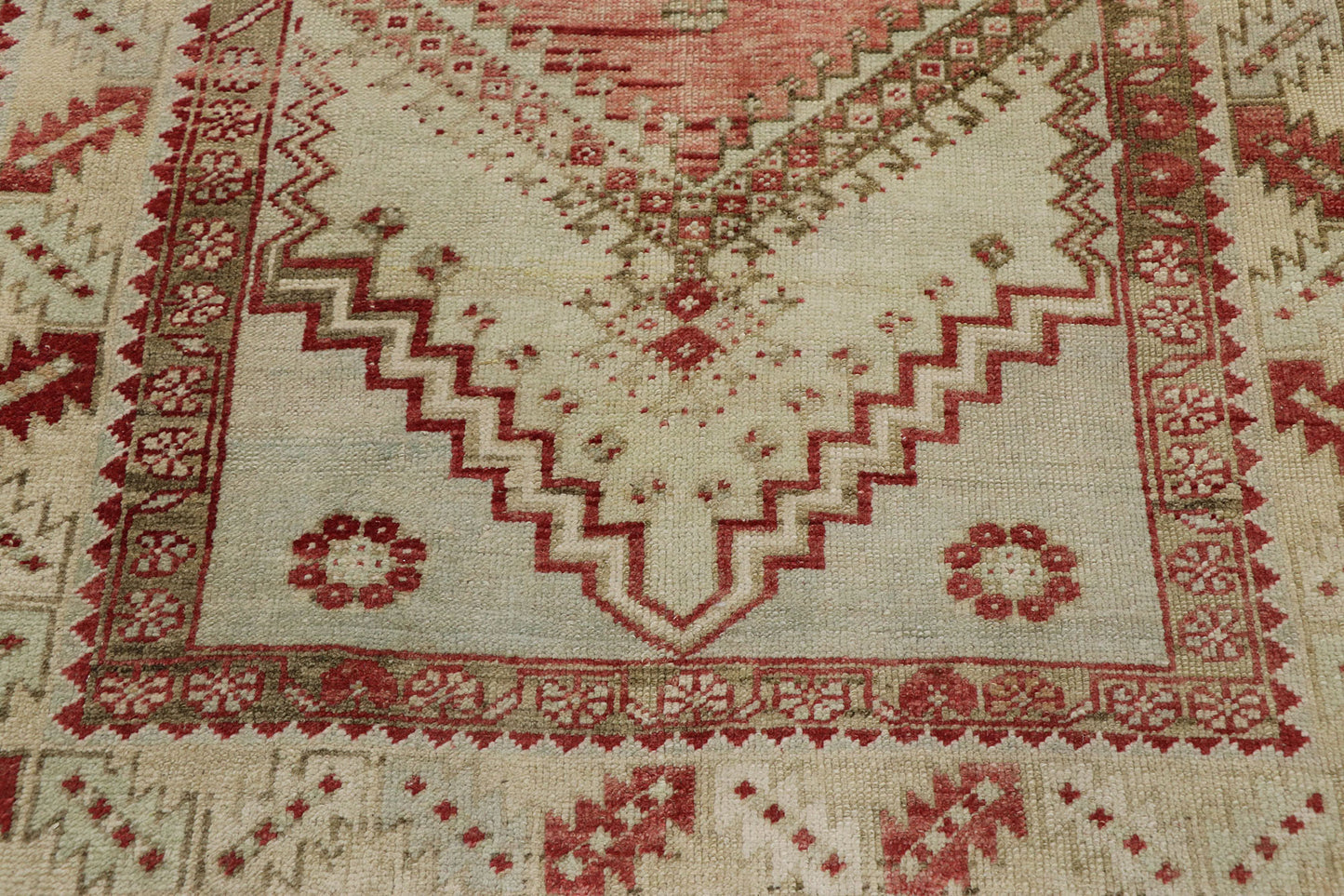 3 x 6 Vintage Turkish Oushak Rug 53571
