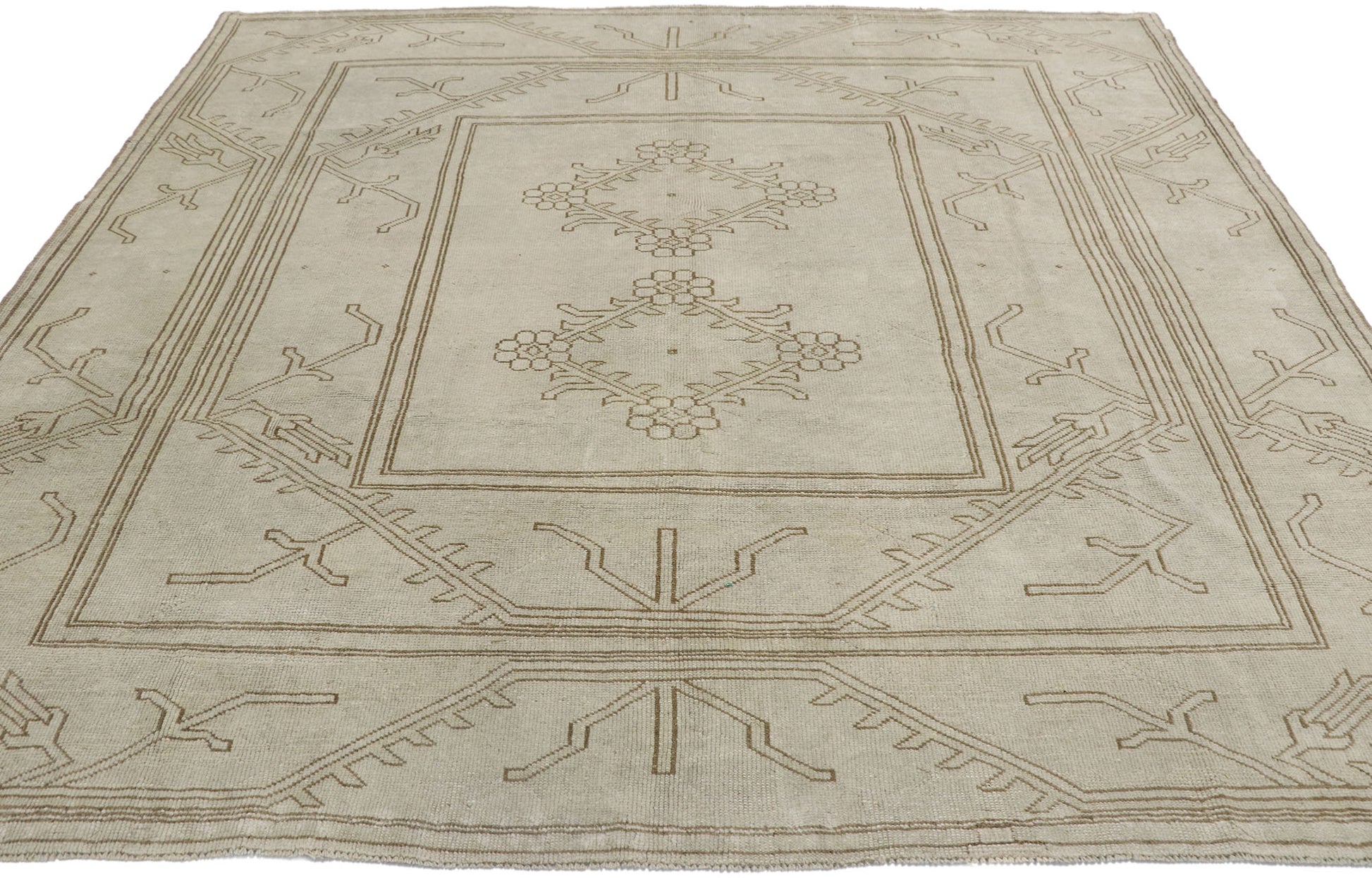 6 x 7 Vintage Turkish Oushak Rug 53572