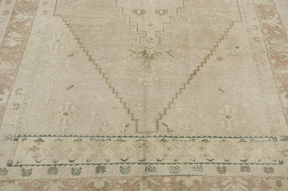 5 x 9 Vintage Turkish Oushak Rug 53624