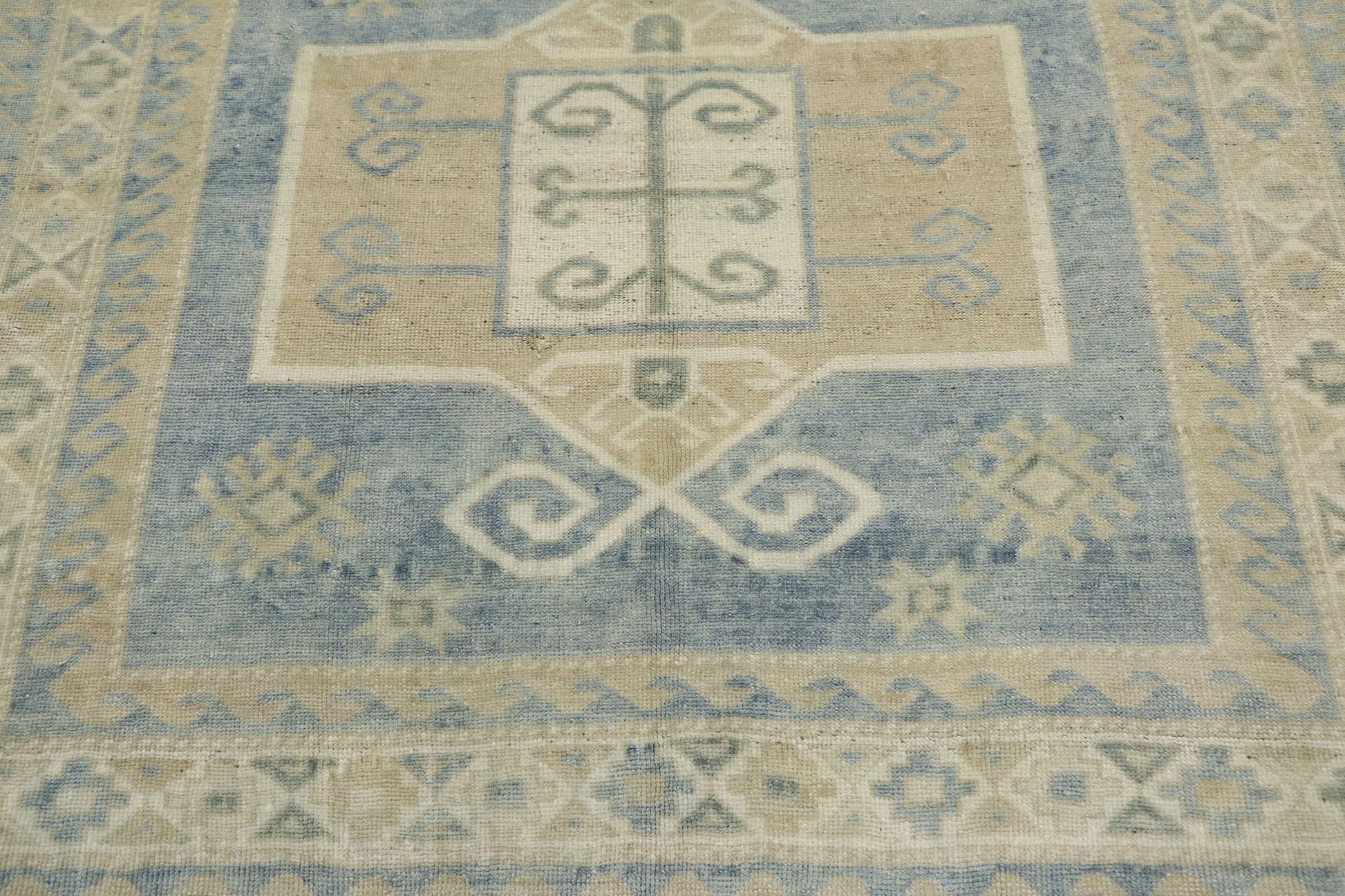 4 x 7 Vintage Turkish Oushak Rug 53626