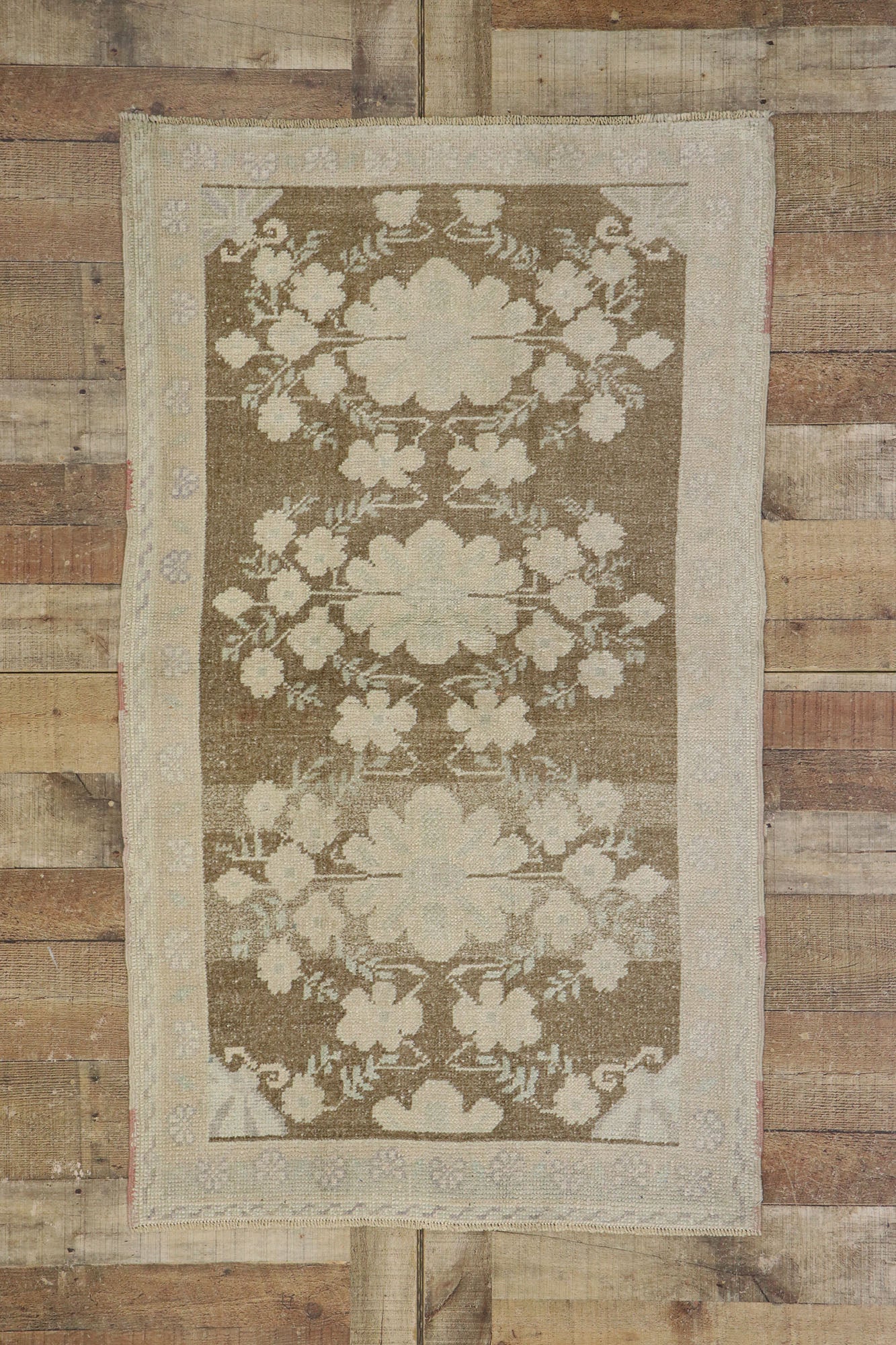 3 x 5 Vintage Turkish Oushak Rug 53627