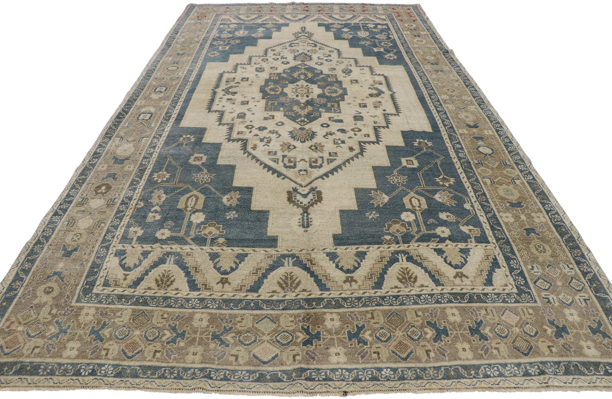 6 x 11 Vintage Turkish Oushak Rug 53657