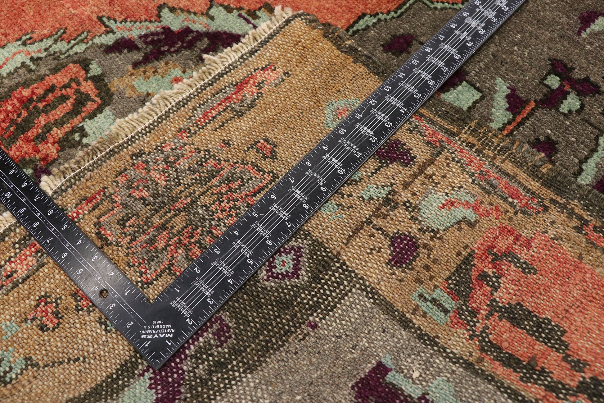9 x 10 Vintage Turkish Oushak Rug 53668
