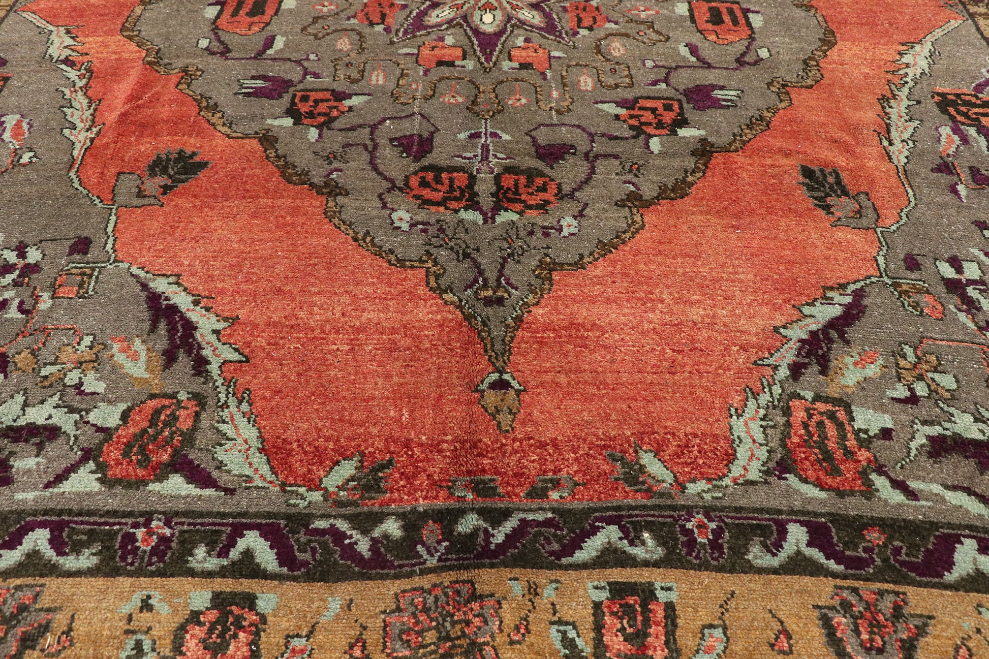 9 x 10 Vintage Turkish Oushak Rug 53668