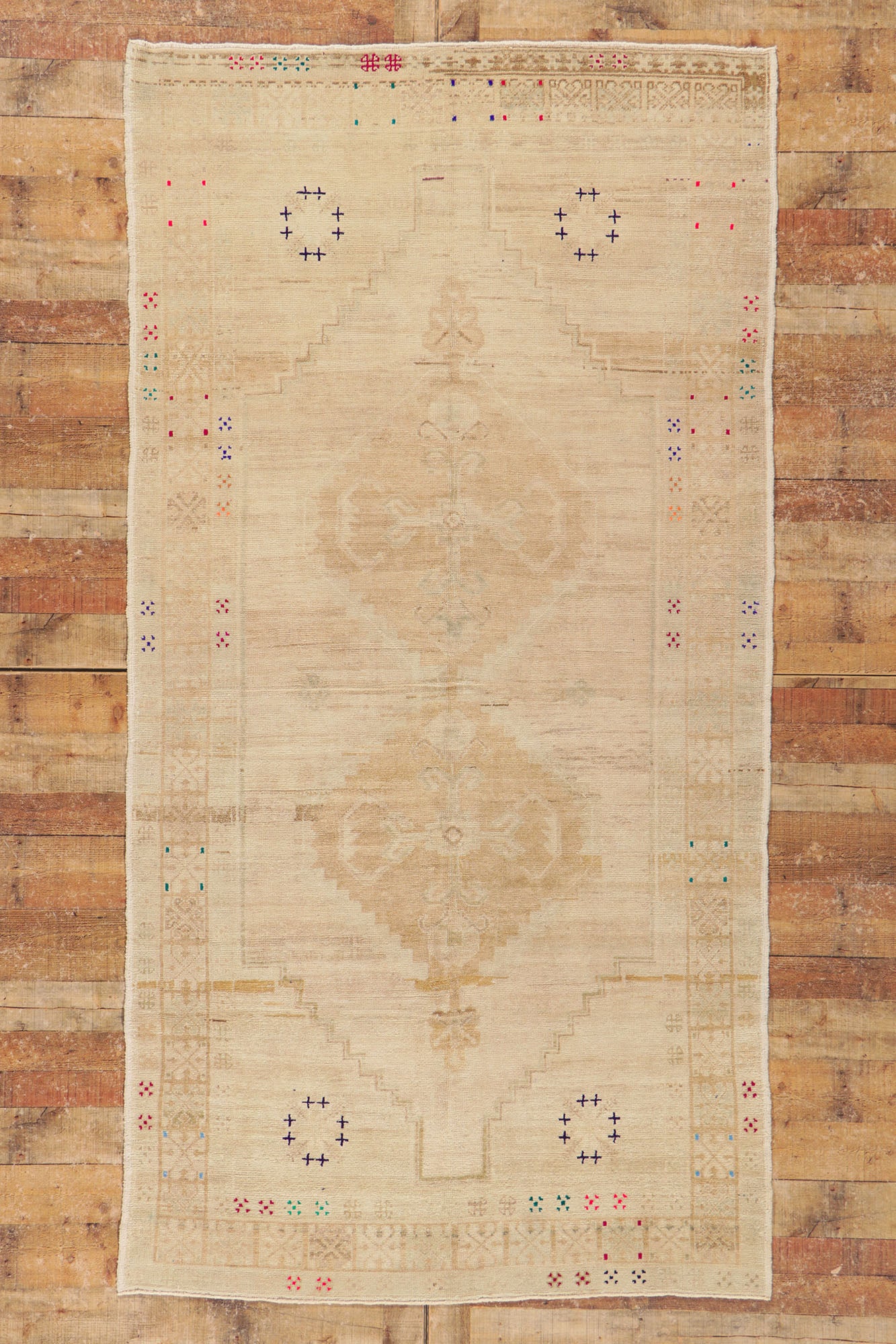 5 x 9 Vintage Turkish Oushak Rug 53672