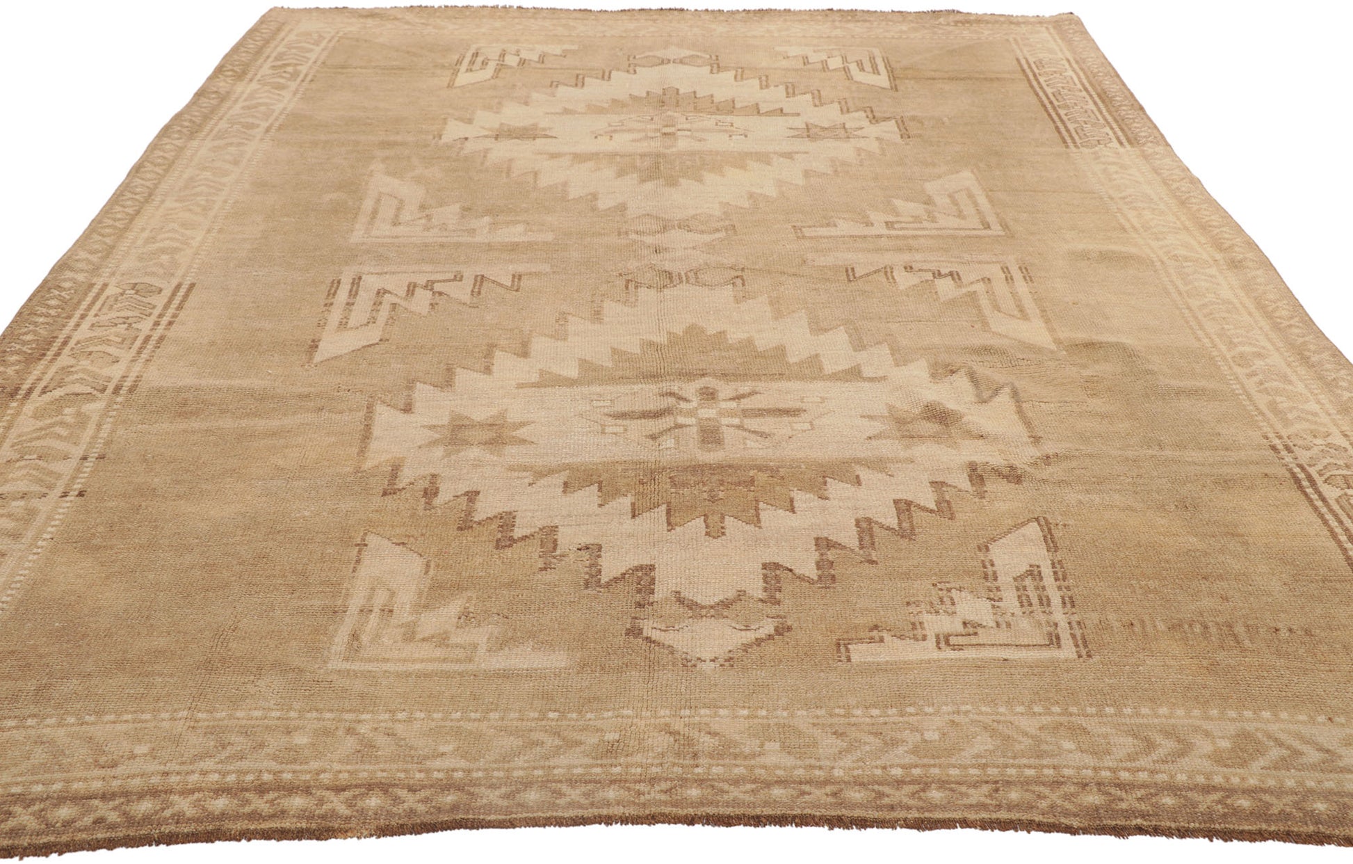 6 x 9 Vintage Turkish Oushak Rug 53725