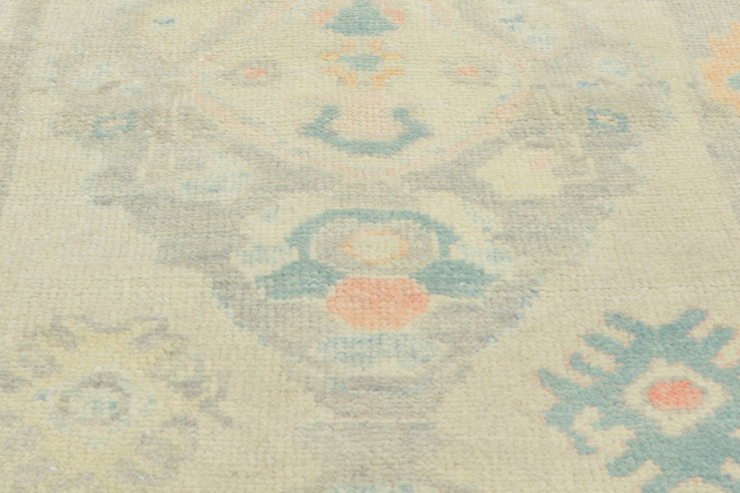 3 x 18 Modern Pastel Turkish Oushak Rug 53826