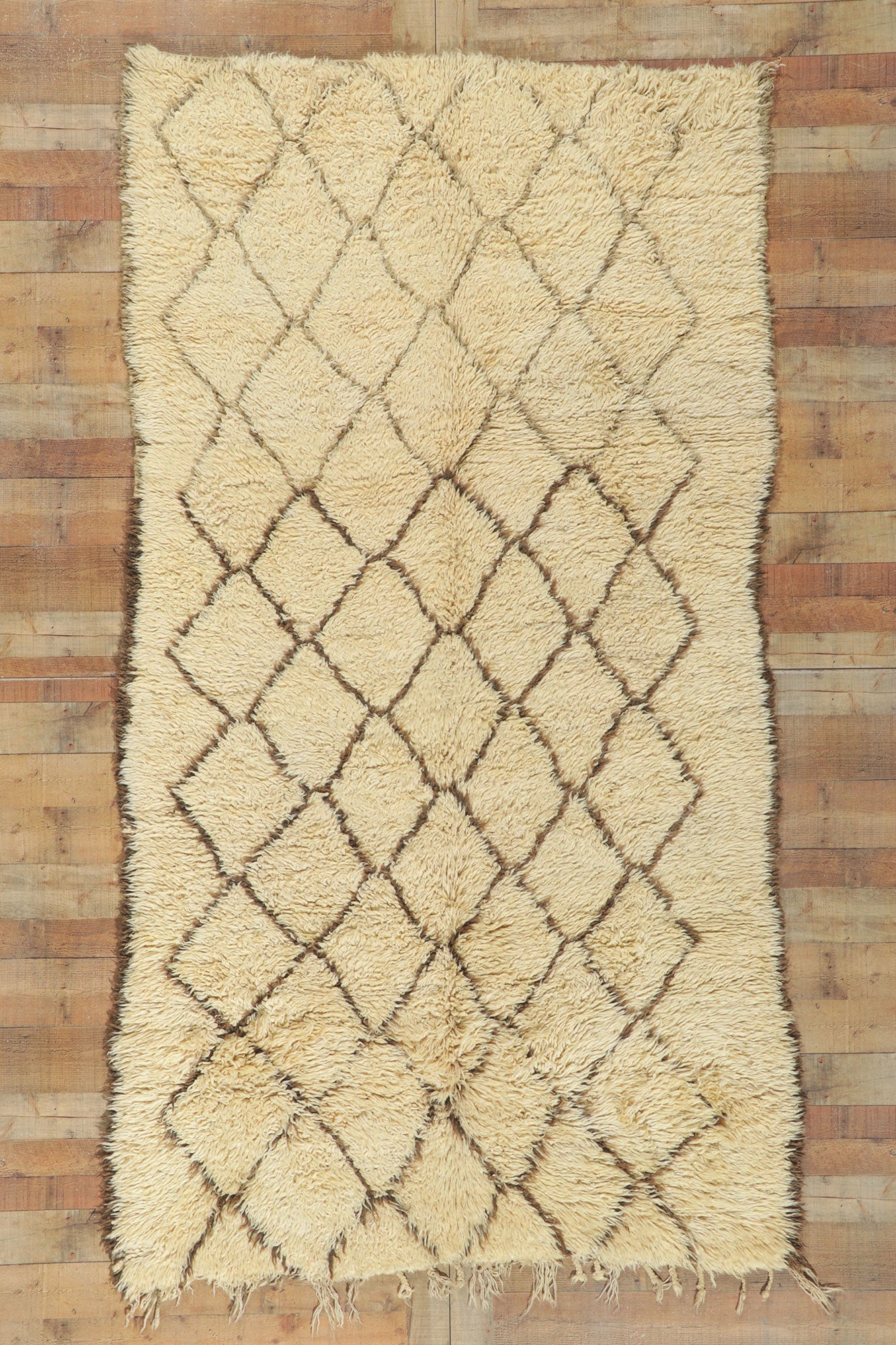 5 x 10 Vintage Moroccan Beni Ourain Rug 78383
