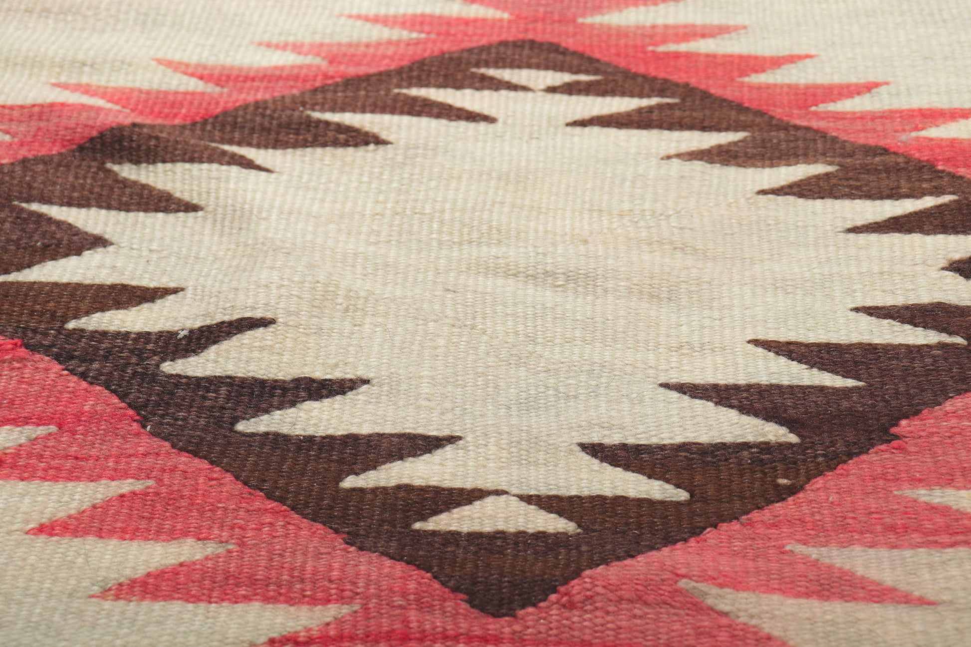 5 x 7 Vintage Eye Dazzler Navajo Rug 78429