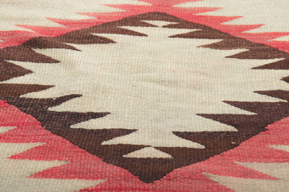 5 x 7 Vintage Eye Dazzler Navajo Rug 78429