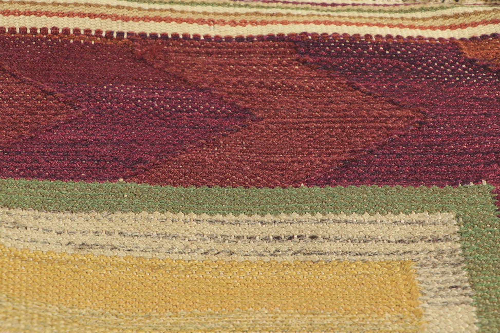 5 x 7 Vintage Swedish Rollakan Rug 78488