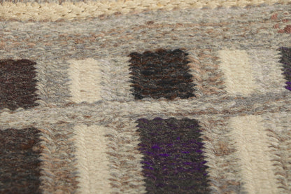 5 x 7 Irma Kronlund Vintage Swedish Rollakan Rug 78482