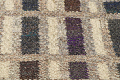 5 x 7 Irma Kronlund Vintage Swedish Rollakan Rug 78482