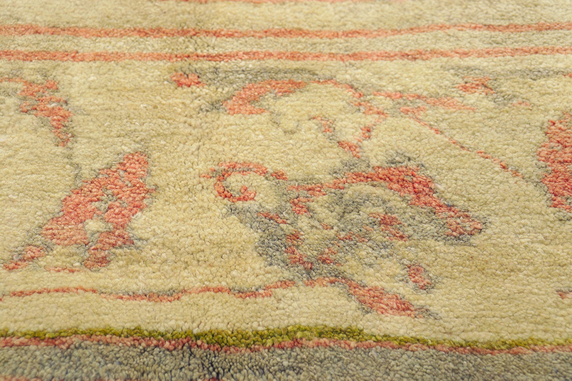 5 x 7 Vintage Turkish Oushak Rug 51705