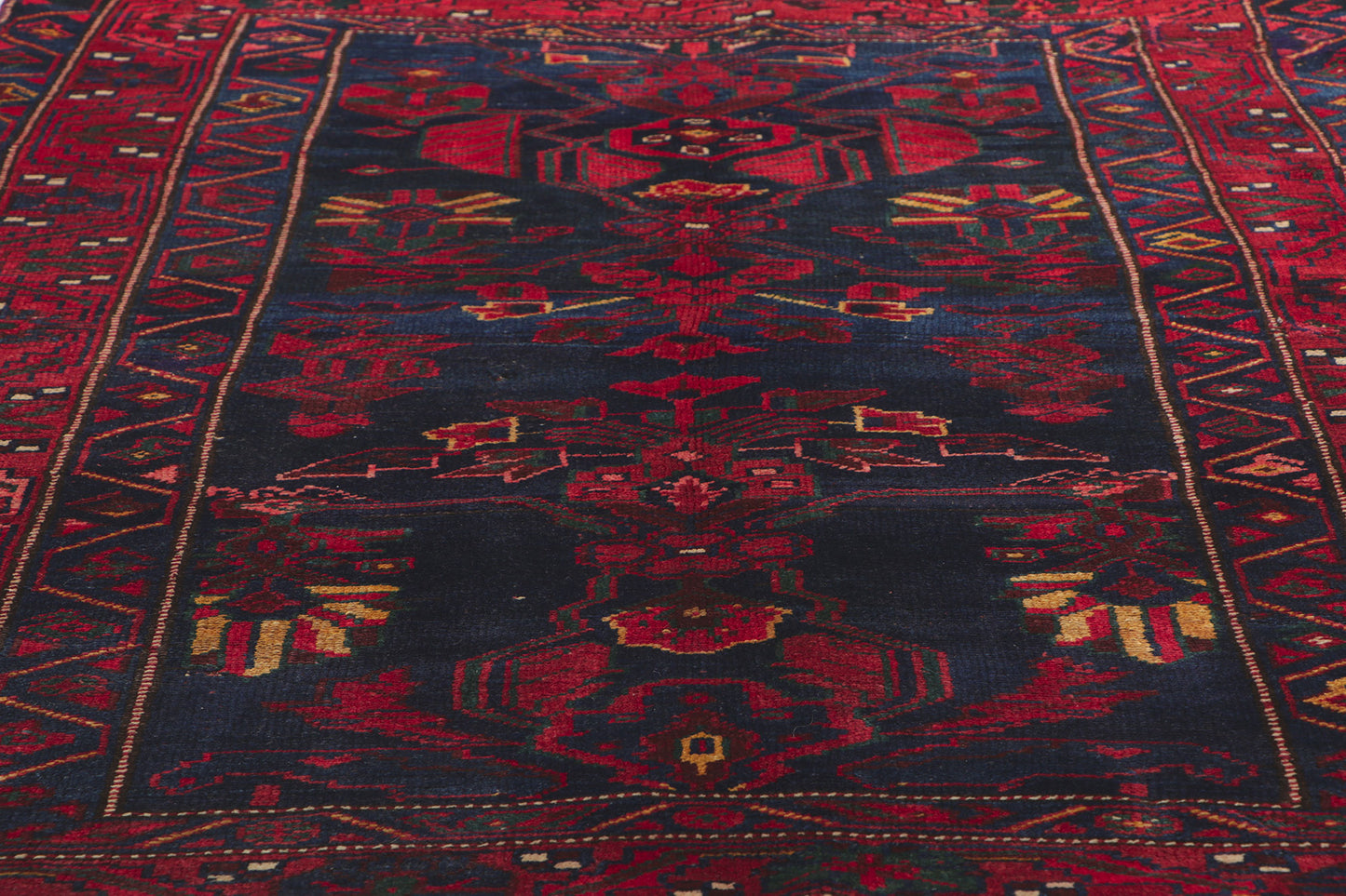 5 x 8 Vintage Persian Baluch Rug 61151