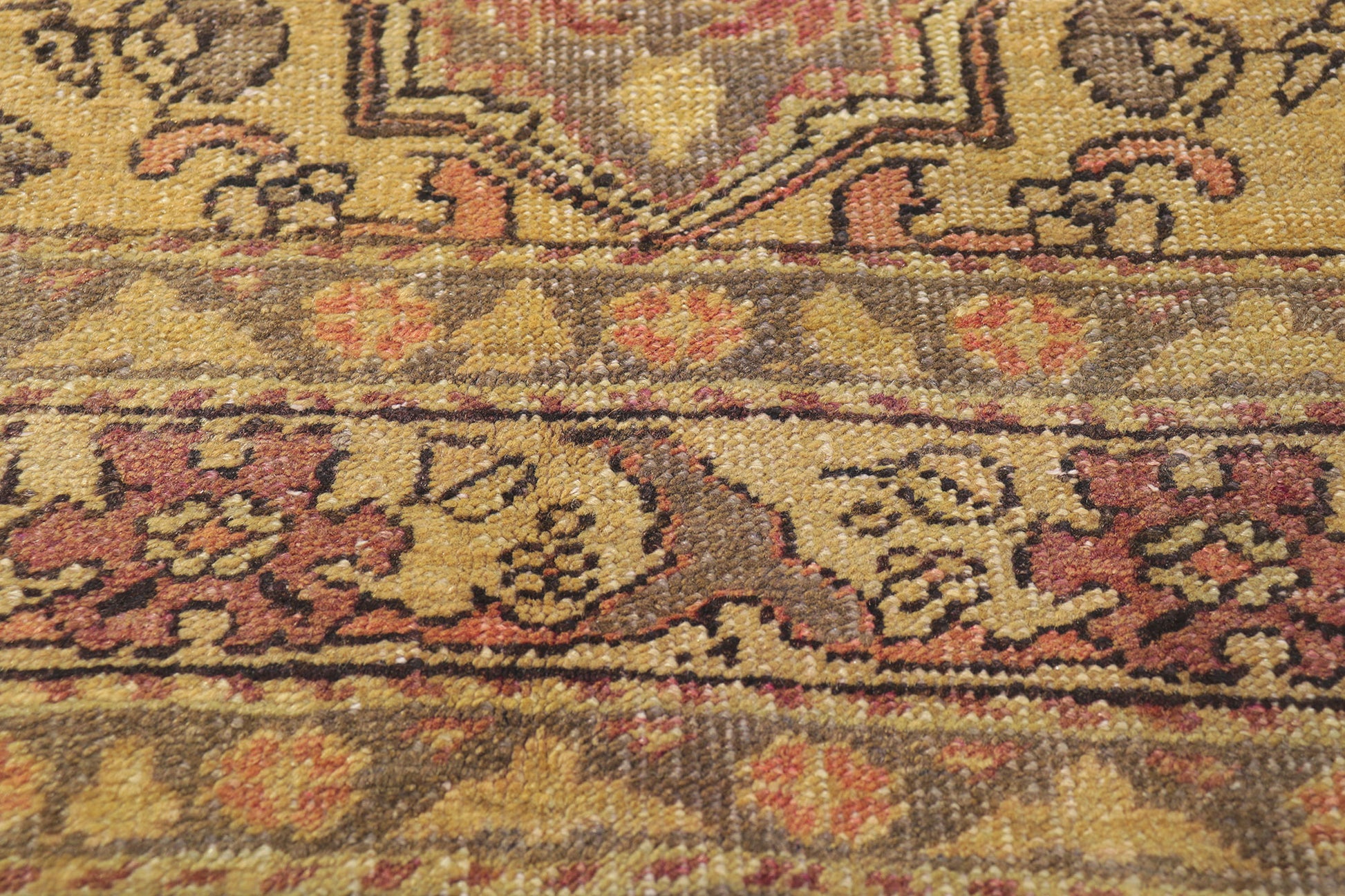 5 x 8 Vintage Turkish Sivas Rug 50525
